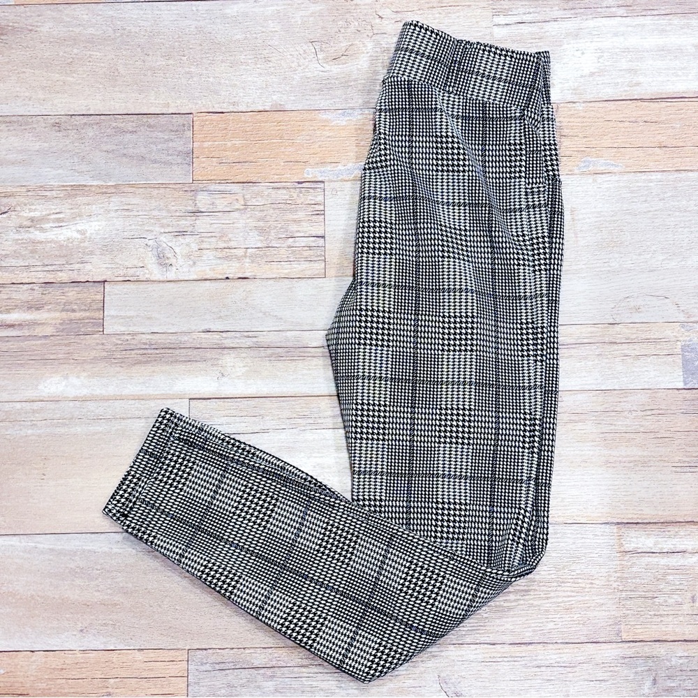ARDENE‎ Black & white houndstooth leggings | Stretchy slim fit | X-Small *